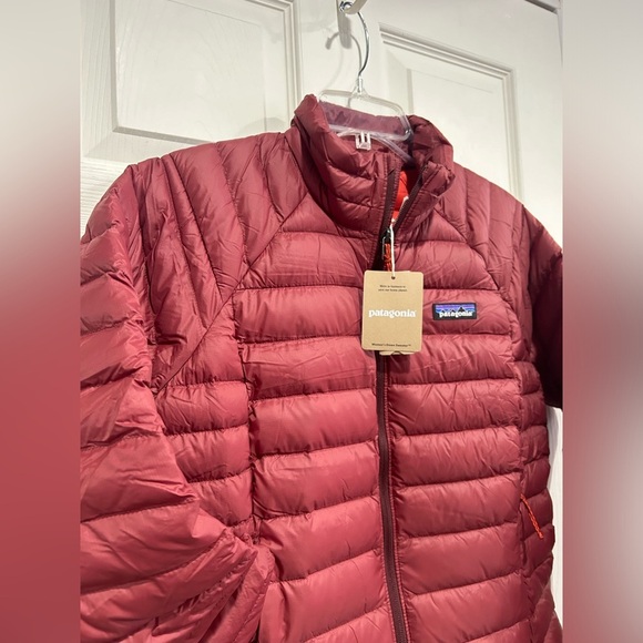 Patagonia Women’s M Medium Down Sweater Puffer Jacket Oxide Red NWT Puff - Picture 2 of 11